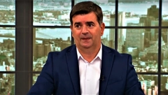 DR ĐERLEK PRIMIO NAGRADU ZA MIR I PROGRES: Veliko priznanje Univerziteta u Sarajevu