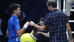 OVO PRVI I DRUGI TENISER SVETA NE RADE! Novak i Medvedev prekršili "pravilo", Rus progovorio o svemu!