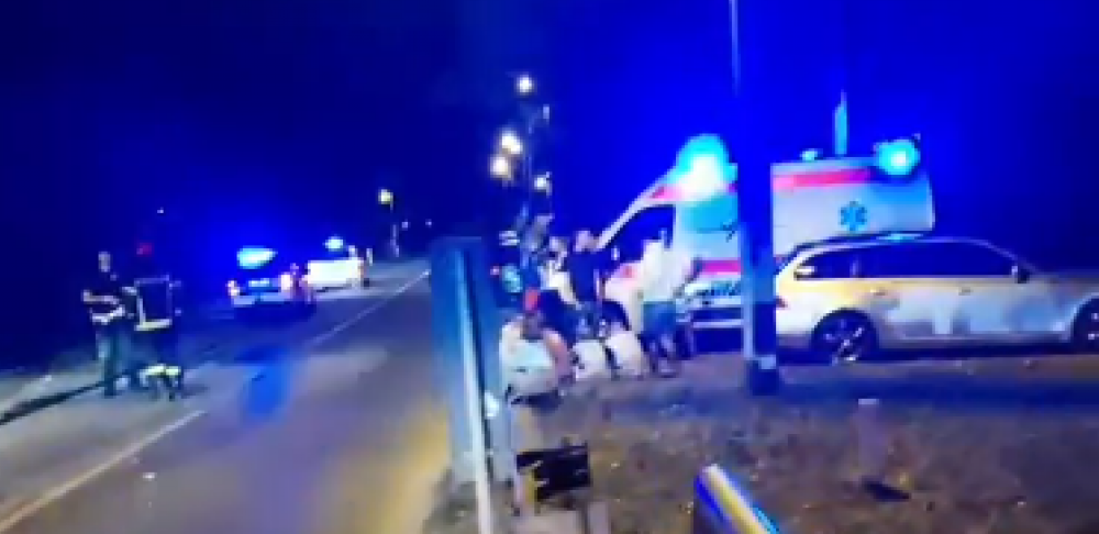 UŽAS U BAVANIŠTU Dva automobila se sudarila sa kombajnom, blokiran saobraćaj!