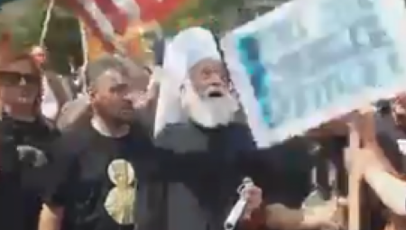 FIJASKO CRNOGORSKIH USTAŠA NA CETINJU Milovi jurišnici se prodali za sendviče i 20 evra, ali nisu uspeli u svojoj nameri (VIDEO)