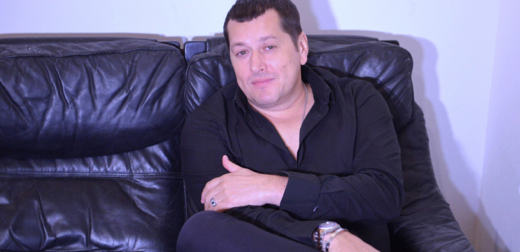 NE MOGU DA GLEDAM OMALOVAŽAVANJE KLINACA Aco Pejović žestoko kritikovao Zvezde Granda, a prokomentarisao je i Cecu!