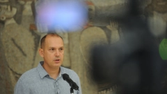 ZLATIBOR LONČAR UPOZORIO GRAĐANE Postoji samo jedan način da se problem reši!