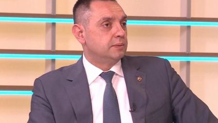 VULIN OGORČEN Srbi-najprogonjeniji i najobespravljeniji narod Evrope