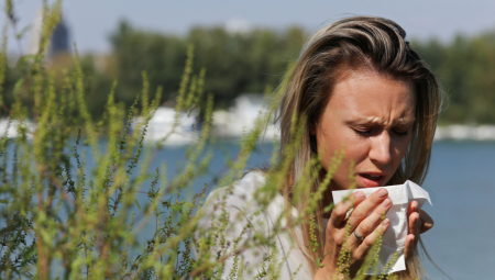 PAZITE ČIME LEČITE KIJAVICU I KAŠALJ, MOŽDA NIJE OD VIRUSA! Sezona alergija krenula pre vremena, OVO SU SIMPTOMI