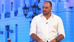 PROMENA JE I VIŠE NEGO OČIGLEDNA! Alen Hadrović pokazao novu frizuru nakon transplantacije kose! (FOTO)