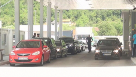 IZBEGAO PLAĆANJE PUTARINE 30 PUTA Prošao naplatnu rampu na auto-putu, a da nije platio ništa, evo kako