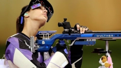 MAMA JE KRILA DELOVE PIŠTOLJA PO STANU Heroina srpskog sporta javno zapitala: Šta će detetu od 13 godina vatreno oružje u rukama?