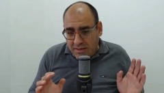 SRAM VAS BILO, AMEBE! Đuka rasturio poltrone: Odvratni ste! (VIDEO)