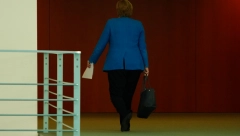 KRAJ JEDNE ERE Angeli Merkel zvanično prestao mandat kancelarke Nemačke