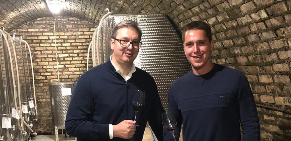 DANILO VUČIĆ POSTAJE META Opasna zamka: Podmetnuli decu kako bi se dokopali predsednikovog sina!