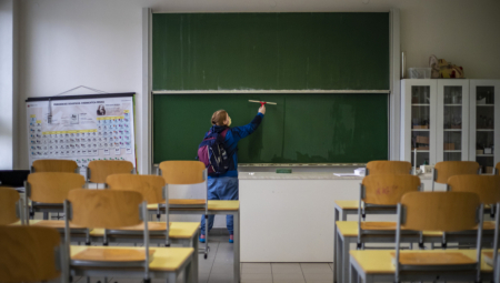 KAKVO ĆE VREME BITI PRVOG DANA ŠKOLE? Ovo je važno za oblačenje svih đaka, a posebno prvaka