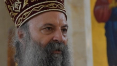 PATRIJARH PORFIRIJE UPUTIO MOĆNE REČI NA KRSTOVDAN Uzeti krst Hristov znači pobediti sebe ostrašćenog, gordeljivog, ogrehovljenog