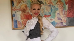 HTELI DA JE UBIJU KRIMINALCI, A BILA OSUĐENA ZBOG PREVARE Pevačica sada živi potpuno drugačijim životom!