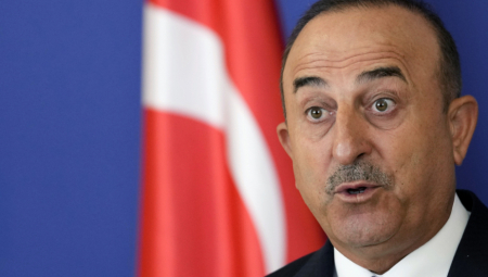 "ZAHTEVI RUSIJE MORAJU DA SE ISPOŠTUJU!" Čavušoglu opomenuo Zapad!