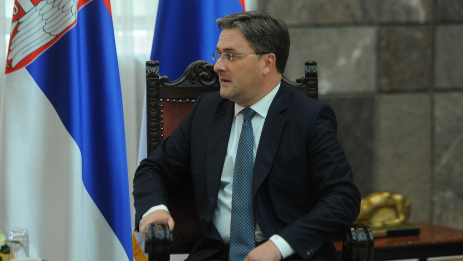 SELAKOVIĆ PROČITAO ĐUKANOVIĆA Besmisleni napadi na Vučića i Srbiju zarad ličnog "vađenja"