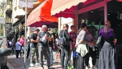 Mnoga deca još nisu dobila knjige koje su roditelji nabavljali preko škola: Nastava počela, a udžbenika nema