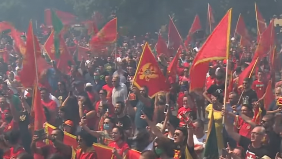 KOMITE NAJAVLJUJU NOVO USTAŠKO ORGIJANJE "Podrška našem ocu nacije, našem Milu Đukanoviću"