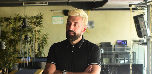 OGNJEN AMIDŽIĆ NAKON ULOGE U SERIJI "PEVAČICA" Nije mu prvi put da glumi, ali evo šta ga je ipak namučilo!