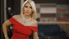 DIDI MOŽE DA KUPI DIOR, ALI NE I LJUBAV NARODA Jovana Jeremić opisala svu torturu koju joj je priredio pevačicin muž!