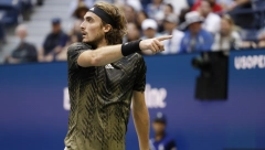 TOTALNI HAOS U SVETU TENISA! Nije lepo šutirati čoveka na zemlji!