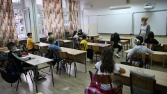 VEĆINA NE ZNA ZA OVO Novi propisi štite učenike mlađih razreda,  Prvaci ne mogu da ponavljaju!