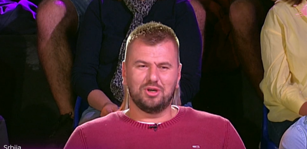 JANJUŠ SE OFARBAO, PA JAUKAO OD BOLA Zadrugar ovo nije mogao da podnese, kukao na sav glas!