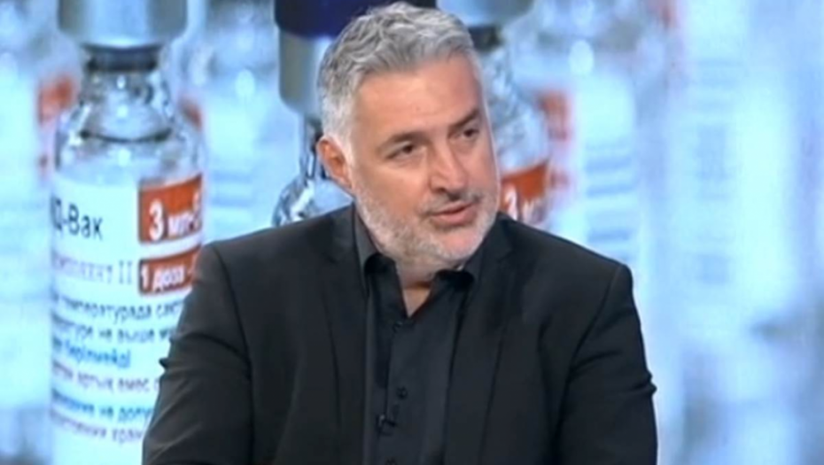 DOKTOR STOJANOVIĆ OTKRIVA Krvarenje u mozgu i stomaku ne izaziva samo aspirin, već i ova 3 leka