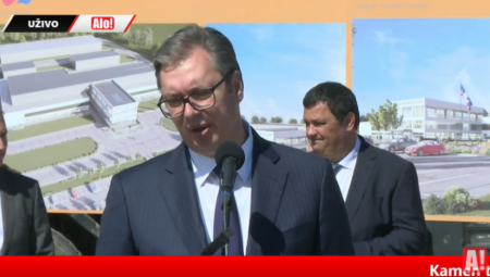 Vučić: Ne mogu sa tim budalama!