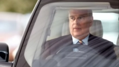 ODBRANA PRINCA ENDRJUA TRAŽI ISPITIVANJE PSIHOLOGA KOJI JE LEČIO ŽRTVU Tvrde da ona ima "lažna sećanja" koja su joj usađena