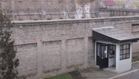 DVOJICA ZATVORENIKA POBEGLA IZ ZABELE Evo koji trenutak su iskoristili za beg