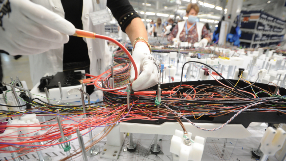 SAD ZABRANILE PROIZVODNJU MIKROČIPOVA U KINI Mera će važiti 10 godina, nastavlja se ekonomski hladni rat