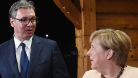 PREDSEDNIK VUČIĆ UPUTIO SRDAČNU PORUKU Draga Angela, hvala na svemu! Mi svoje prijatelje nikada ne zaboravljamo!