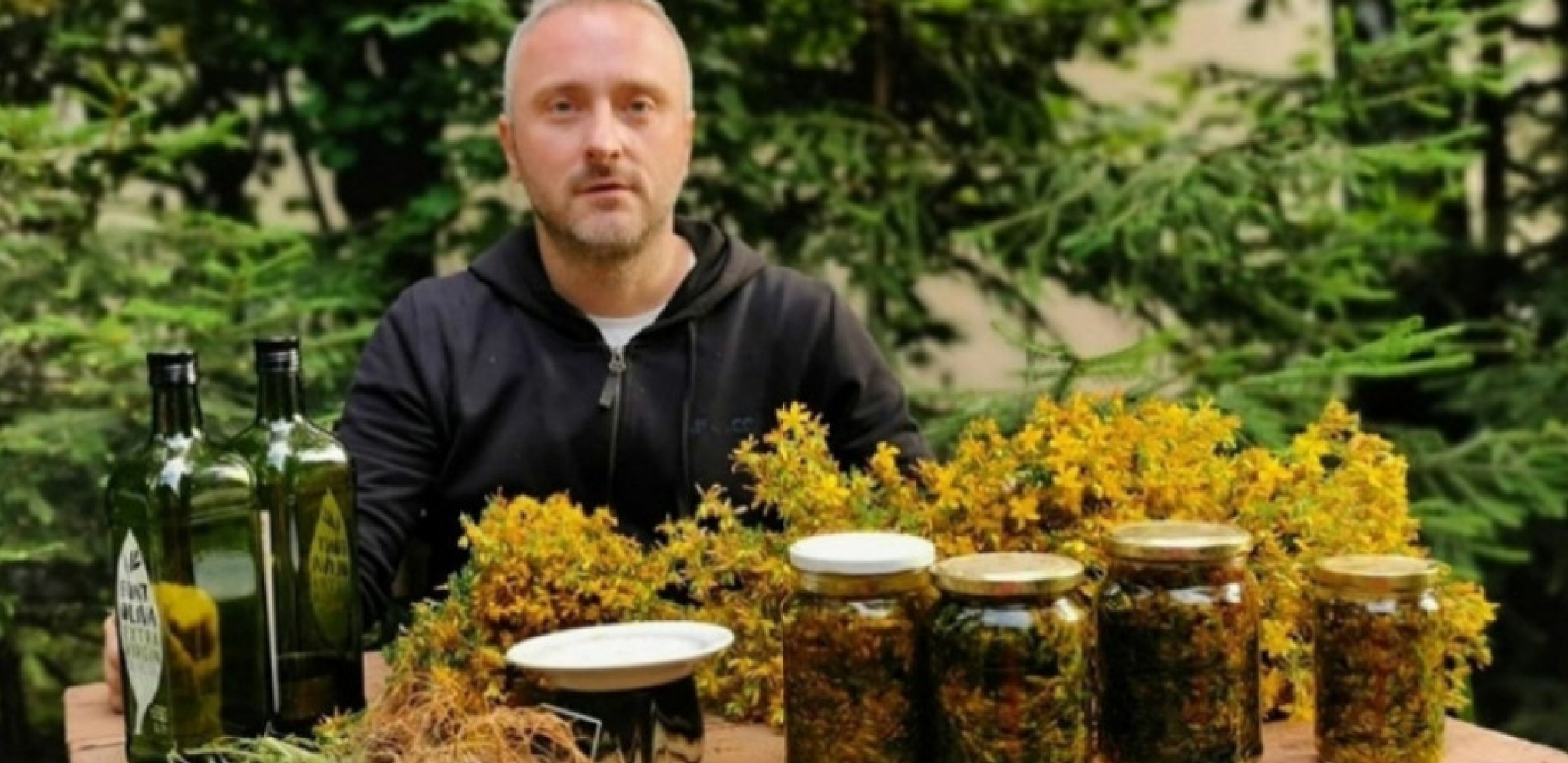 Čuveni travar Momčilo Antonijević otkrio: Ova biljka najbrže oporavlja pluća i kako se koristi
