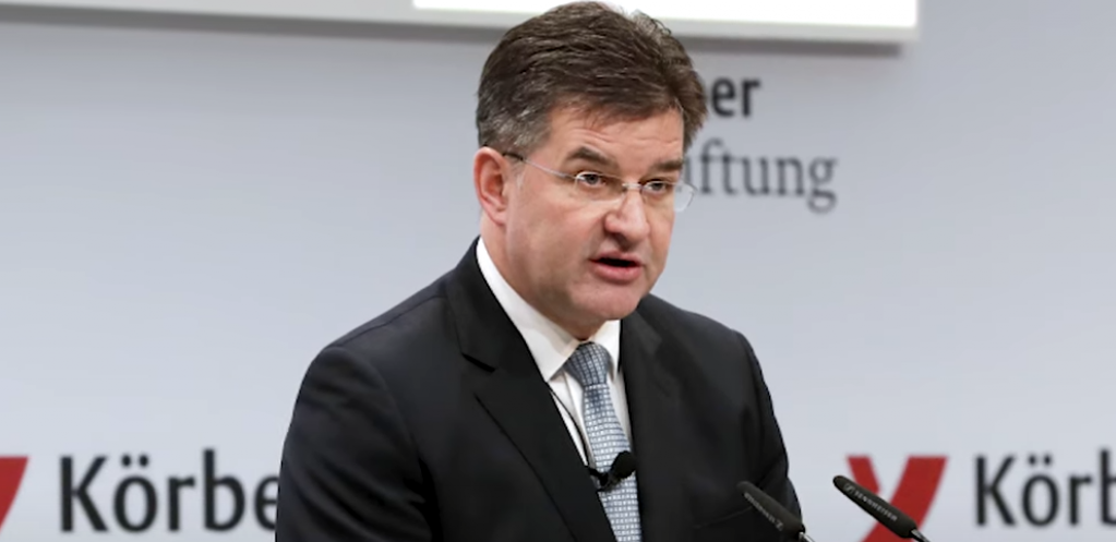 MIROSLAV LAJČAK Radim na zakazivanju novog sastanka Vučića i Kurtija