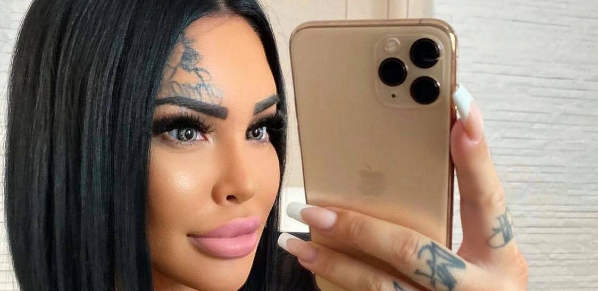 NE ŽELIM DA KRIJEM VEZU SA NJOM Dečko Anđele Veštice javno poslao poruku: Niste videli nešto što sam ja video, i tu se priča završava! (FOTO)