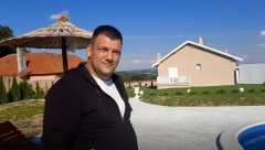 BEOGRADSTKI ASFALT ZAMENILI OAZOM MIRA Vratili se korenima, započeli biznis i stvorili svoje carstvo (FOTO)
