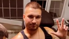 SRBENDA! Mirko Šijan podelio urnebesnu fotografiju sina! Svi se smeju onome što je mali Zoran pokazao!