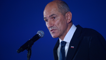 "EVROPA NEĆE PLAĆATI GAS U RUBLJAMA" Janez Janša odbrusio Rusima: Niko ne zna kako rublje izgledaju