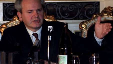 OVAKO JE SLOBODAN MILOŠEVIĆ GOVORIO U POSLEDNJEM INTERVJU Otkrio kako je izgledalo jutro kada je prelomljen sporazum u Dejtonu