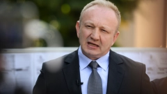 GORAN JEŠIĆ PORUČIO ĐILASU Ti si Kalimero koji se stalno ljuti i čeka da neko drugi radi!