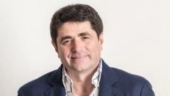 ŠOLAK IMA NOVI PLAN Parama građana Srbije kupuje Sautempton