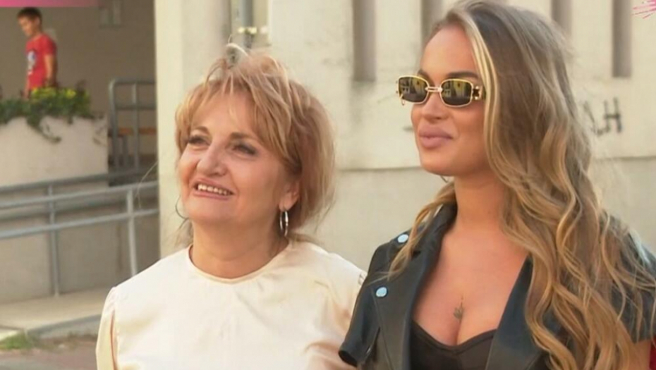 POKAZALA ULTRAZVUK BEBE! Veliko slavlje u porodici Džehverović, Teodora ne može da sakrije sreću: STIŽE PRINOVA (FOTO/VIDEO)