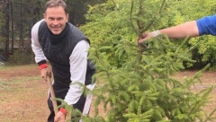 MINISTAR U AKCIJI Siniša Mali posadio omoriku i podržao pošumljavanje Tare