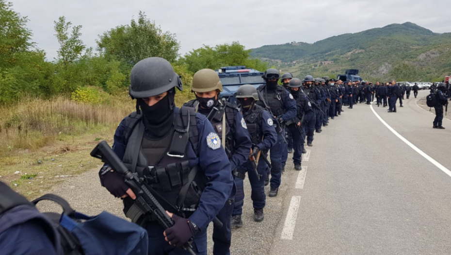 EU opremala, naoružavala i obučavala paravojne ilegalne snage!