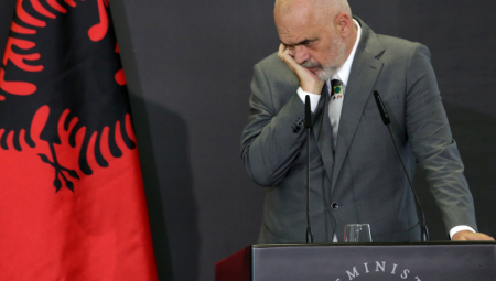 Edi Rama sutra u zvaničnoj poseti Kosovu