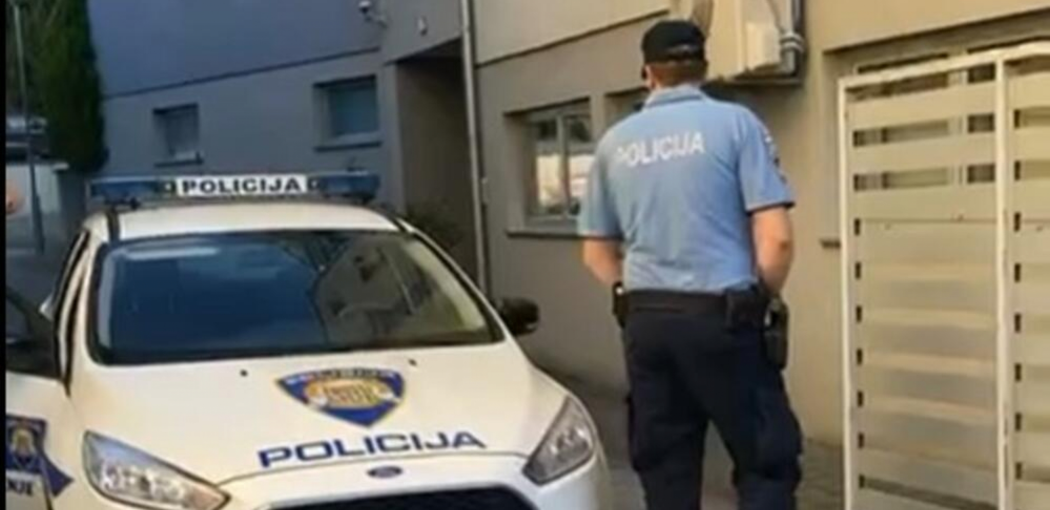 "PAO" HRVAT SA INTERPOLOVE POTERNICE Krenuo peške preko granice, na spisku i dva Srbina