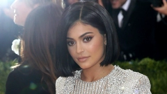 KAJLI DŽENER DONELA DRASTIČNU ODLUKU, VIŠE NE ŽELI DA SE FOTOŠOPIRA "Prošla sam kroz tu fazu"