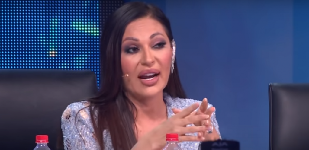 CECA U PROVIDNOJ HALJINI Sevale gaćice na snimanju emisije, sve se videlo