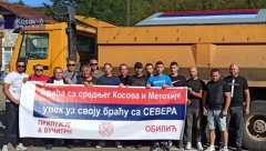 SA SVOJOM BRAĆOM NA JARINJU Srbi iz drugih delova Kosova došli da podrže protest