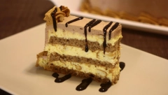 SAVRŠENA POSLASTICA: Grčka torta, velika, bogata i kremasta